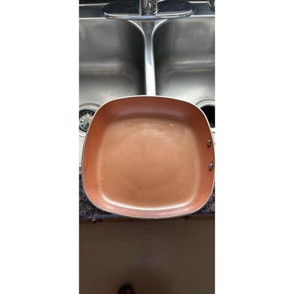 Gotham Steel Ultra Nonstick Ti-Cerama Coating 9.5” Chef's Square Fry Pan Skillet - Picture 2 of 5